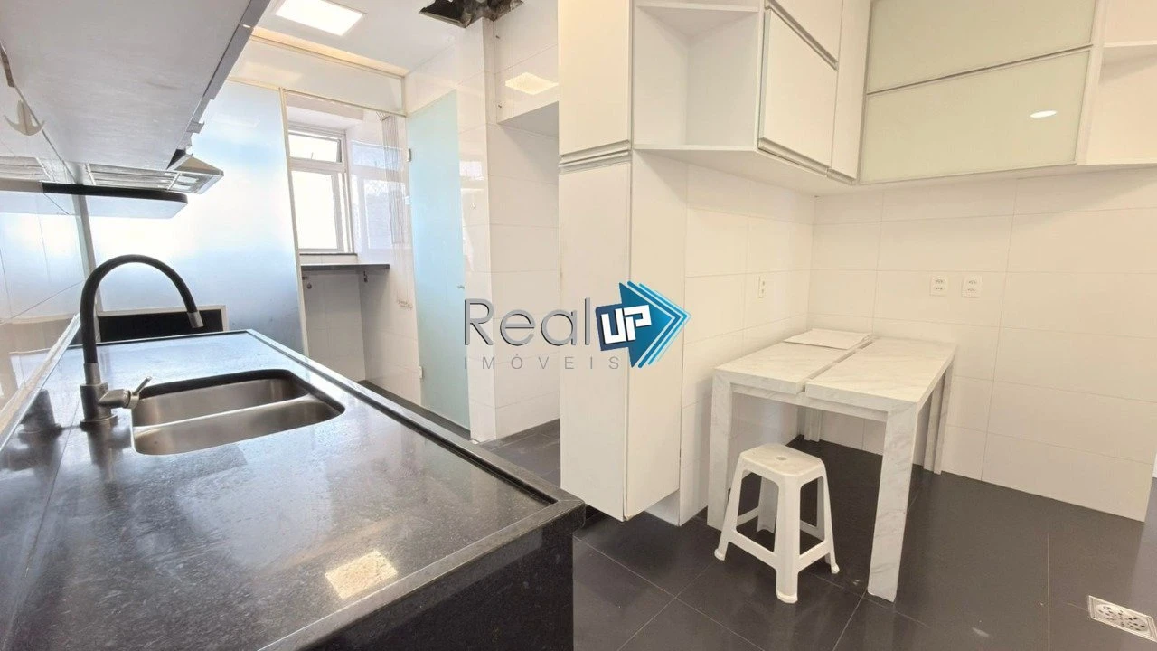 Rooftop apartment with balcony and 4 bedrooms, 5 baths — photo 41