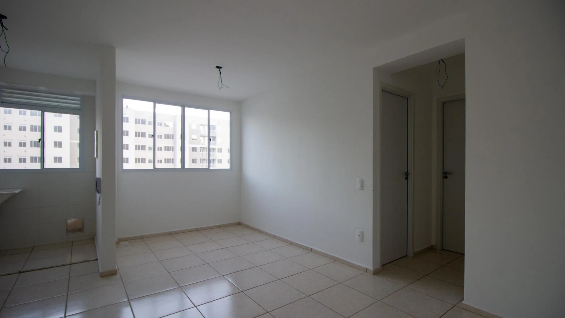 Home office in a 2-bedroom apartment, 45 m² — photo 2