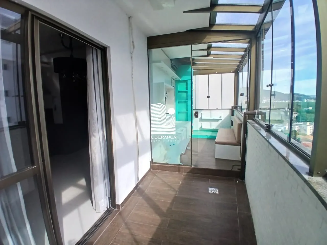 Apartamento mobiliado de 142 m² com 3 quartos e varanda — photo 5
