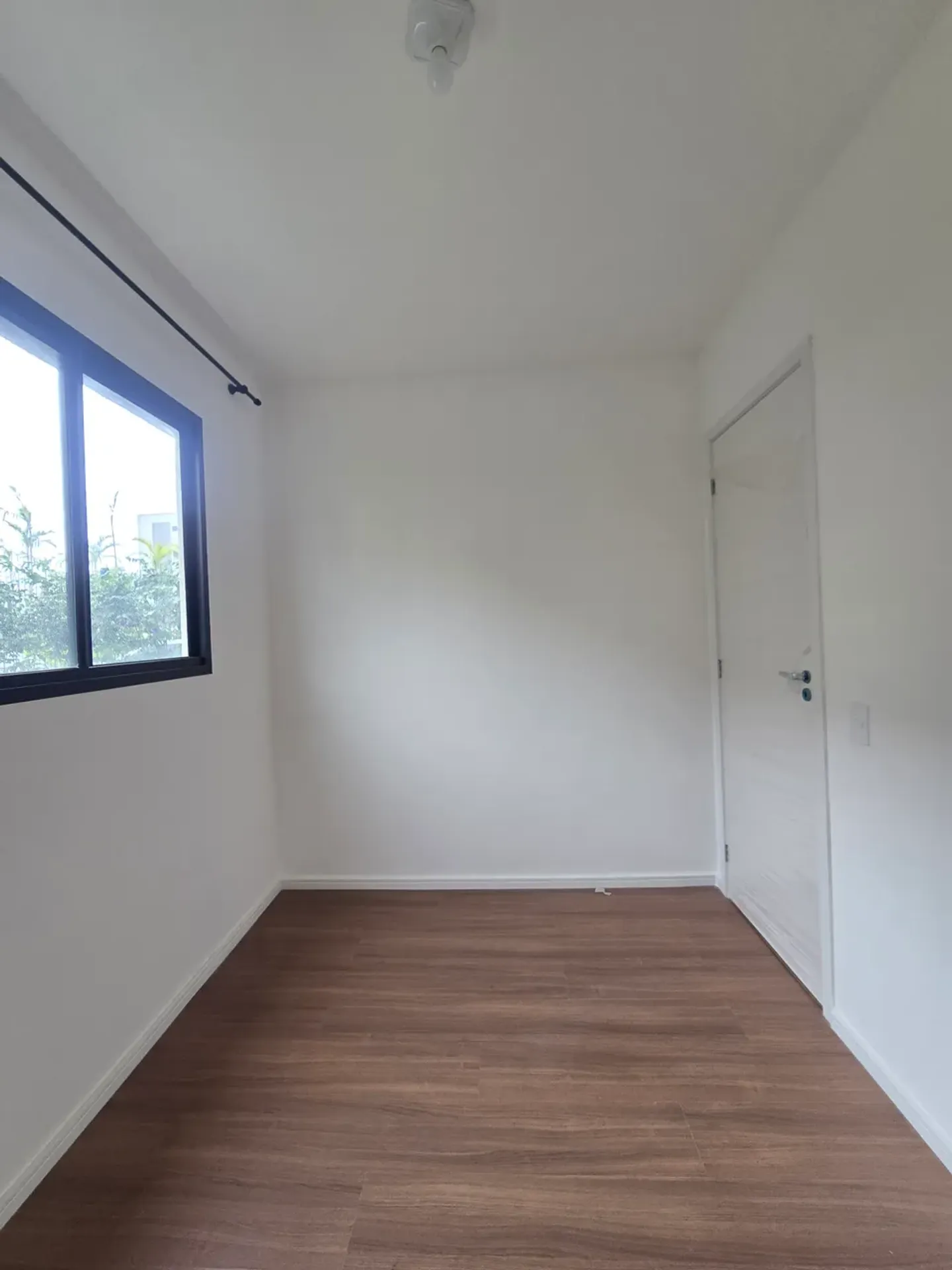 Garden apartment with 2 bedrooms and 1 bathroom — photo 45