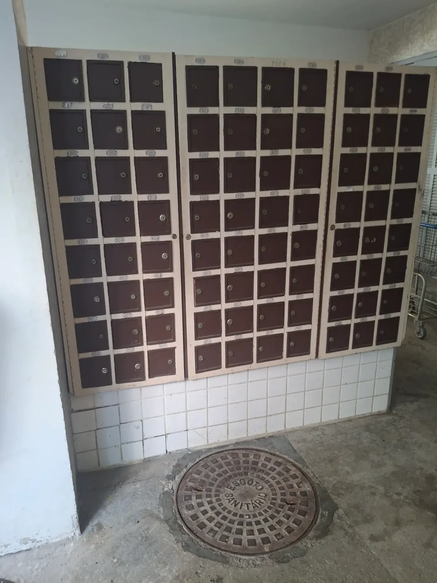 Rental apartment with 3 bedrooms and 3 bathrooms — photo 43