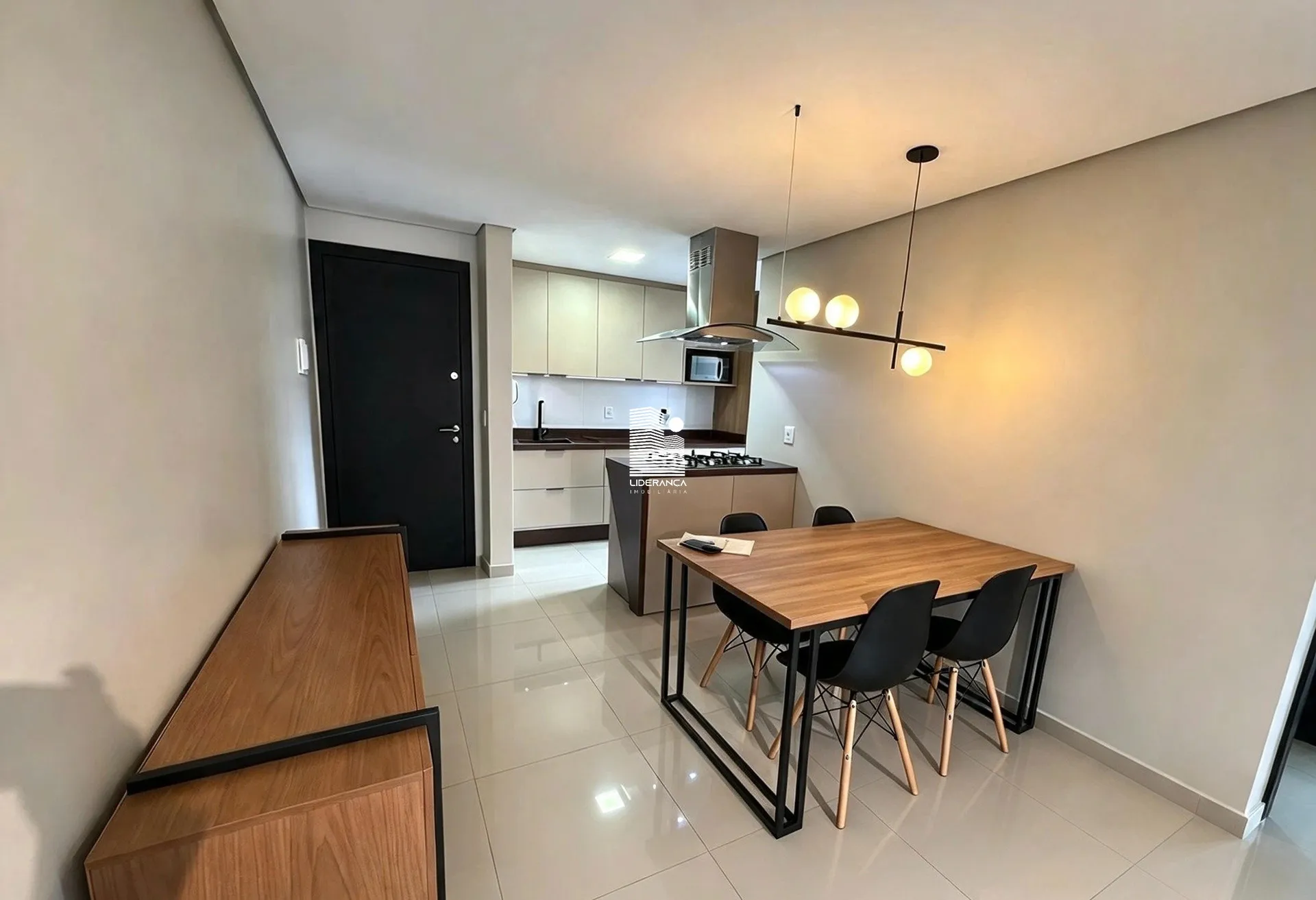 Квартира 78 м² со стиральной машиной и рабочим местом — photo 15