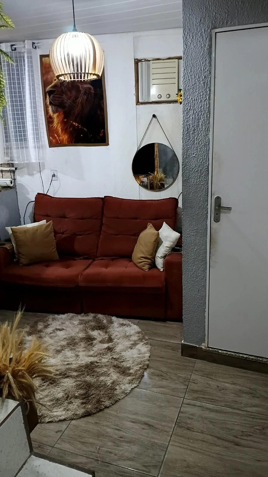 Furnished 3-bedroom house with 4 bathrooms, no parking — photo 13