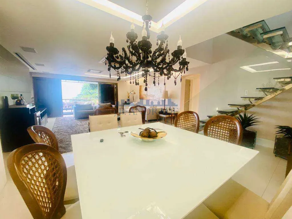 Furnished 4-bedroom apartment with 4 bathrooms — photo 16