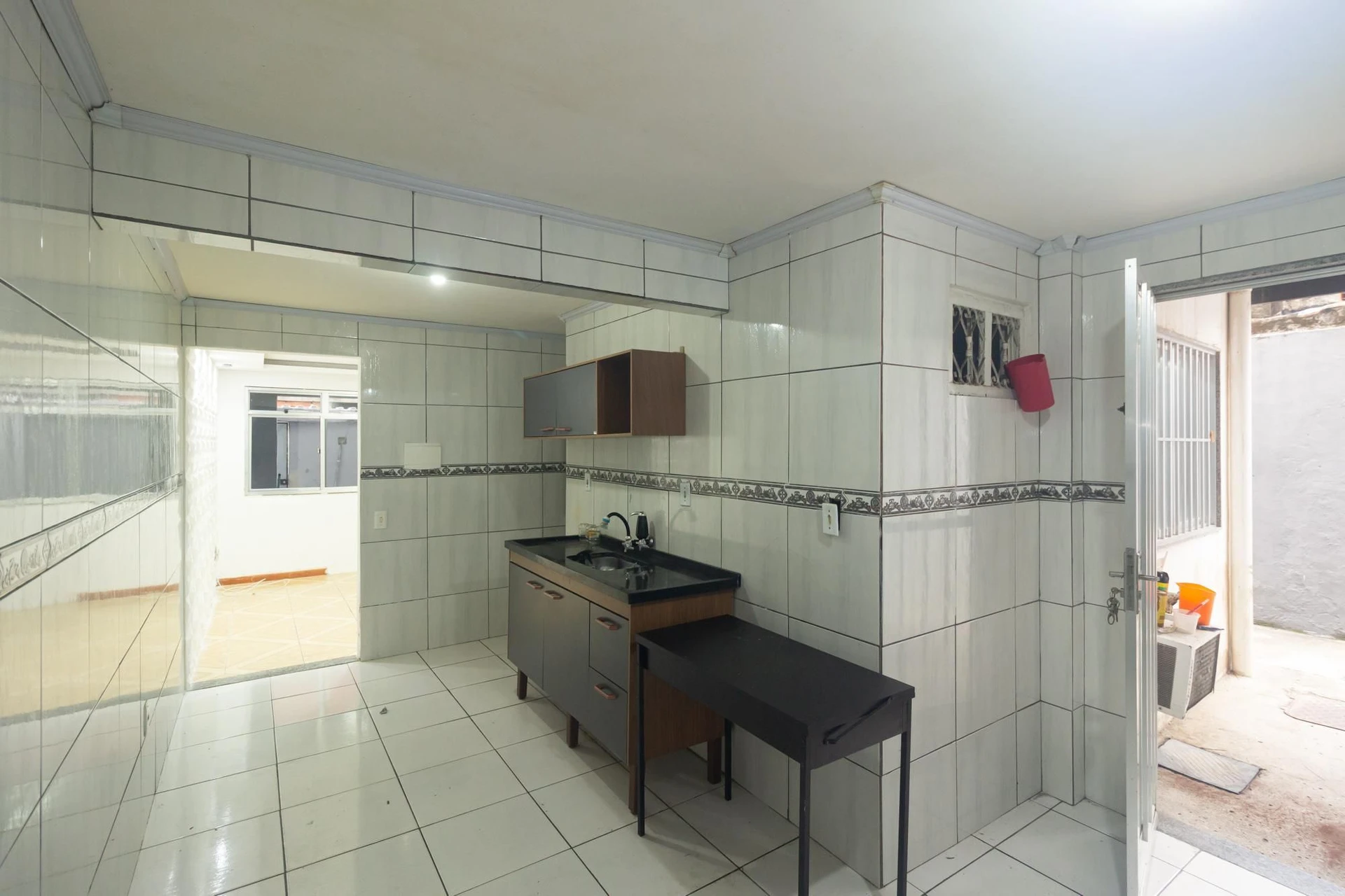 House for rent with 1 bedroom, separate kitchen and balcony — photo 2