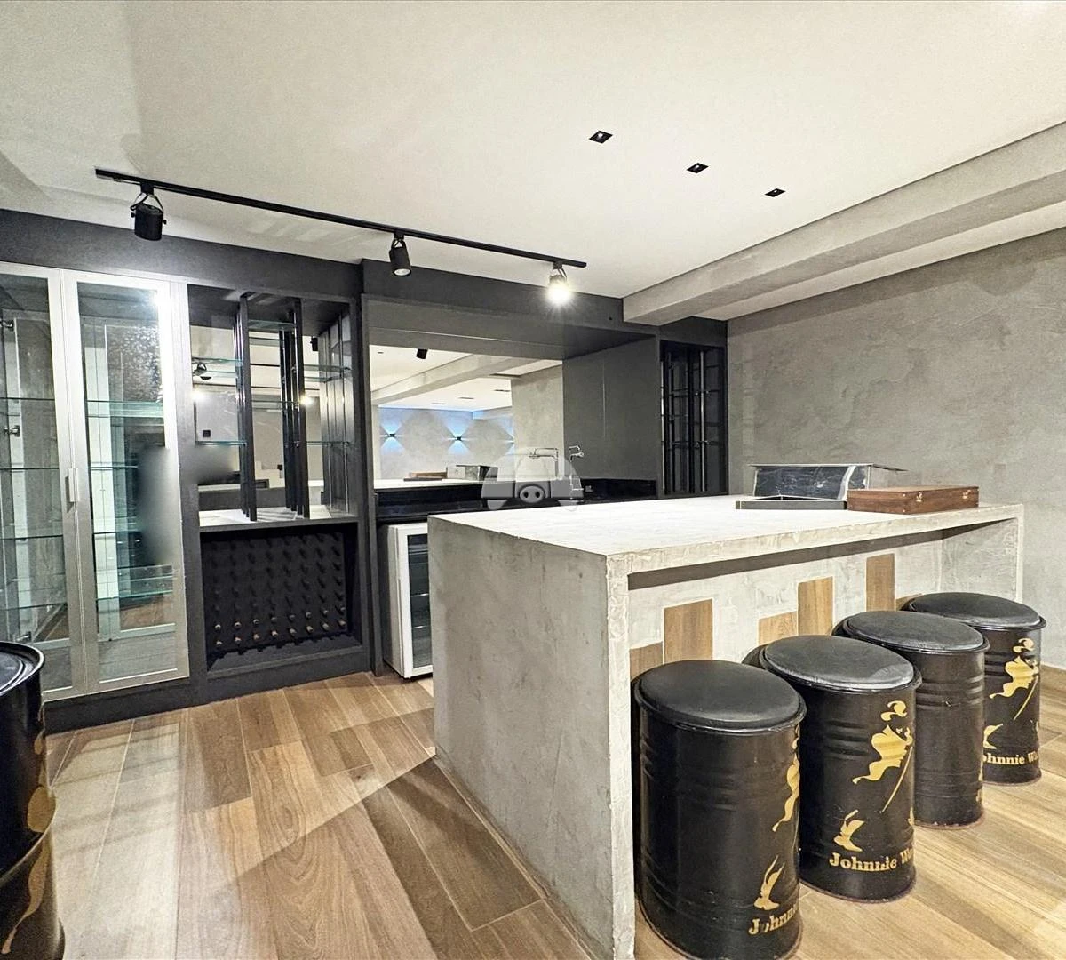 Furnished 293 m² house with open-plan kitchen — photo 30