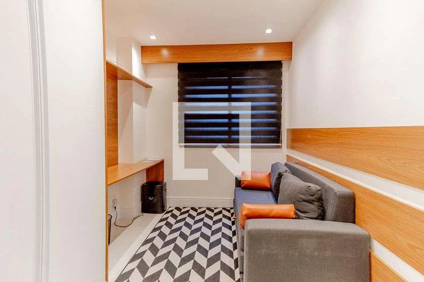 110 m² apartment with enclosed balcony and 3 bedrooms — photo 20
