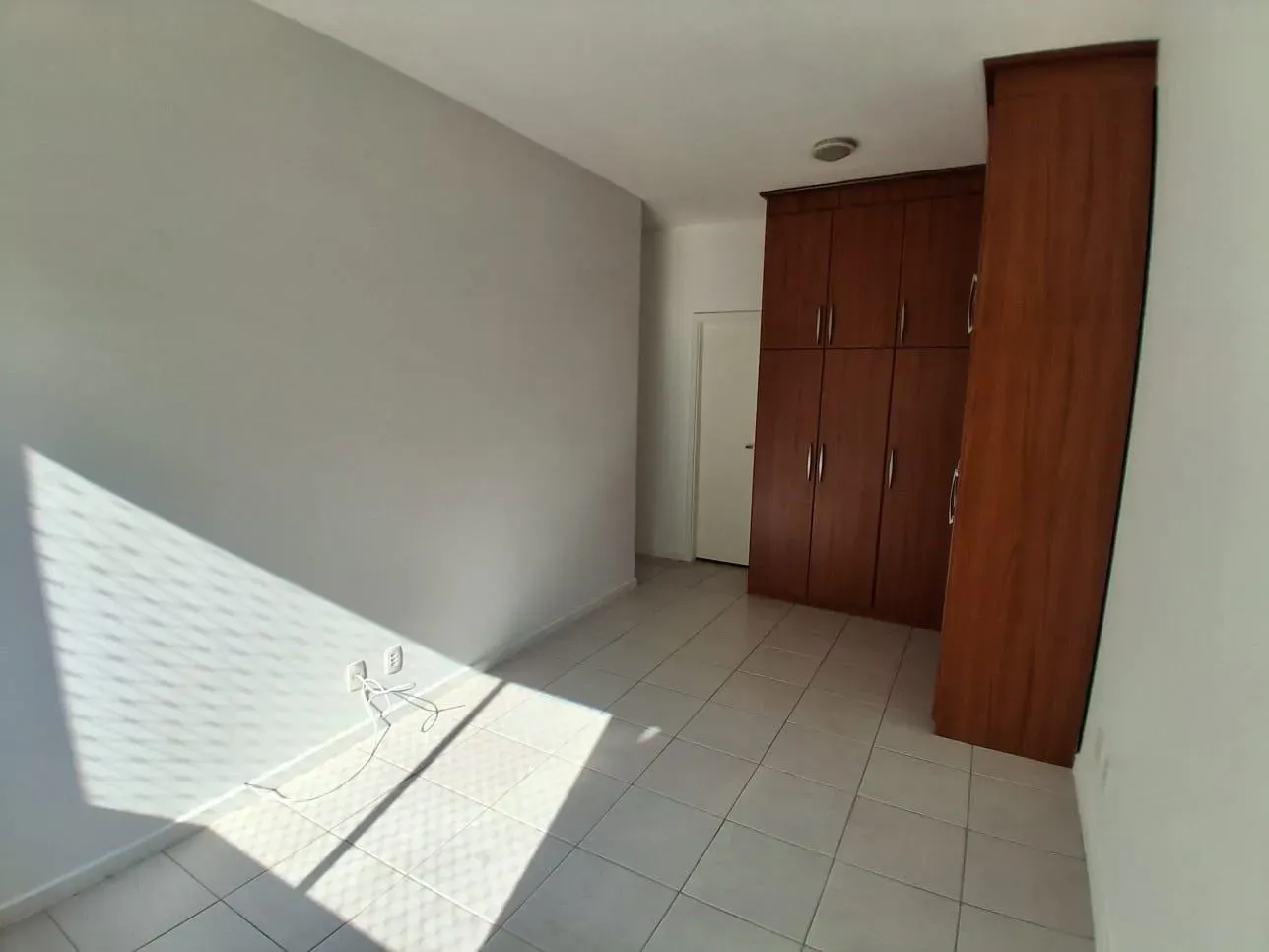 Home office in a 2-bedroom apartment, 89 m² — photo 4