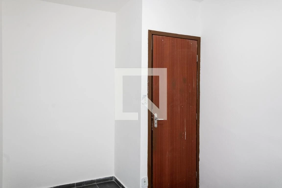Unfurnished apartment with 2 bedrooms and closed kitchen — photo 41