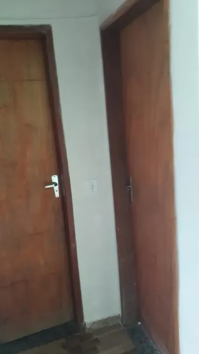 Rental apartment with 2 bedrooms and an electric shower bathroom — photo 9