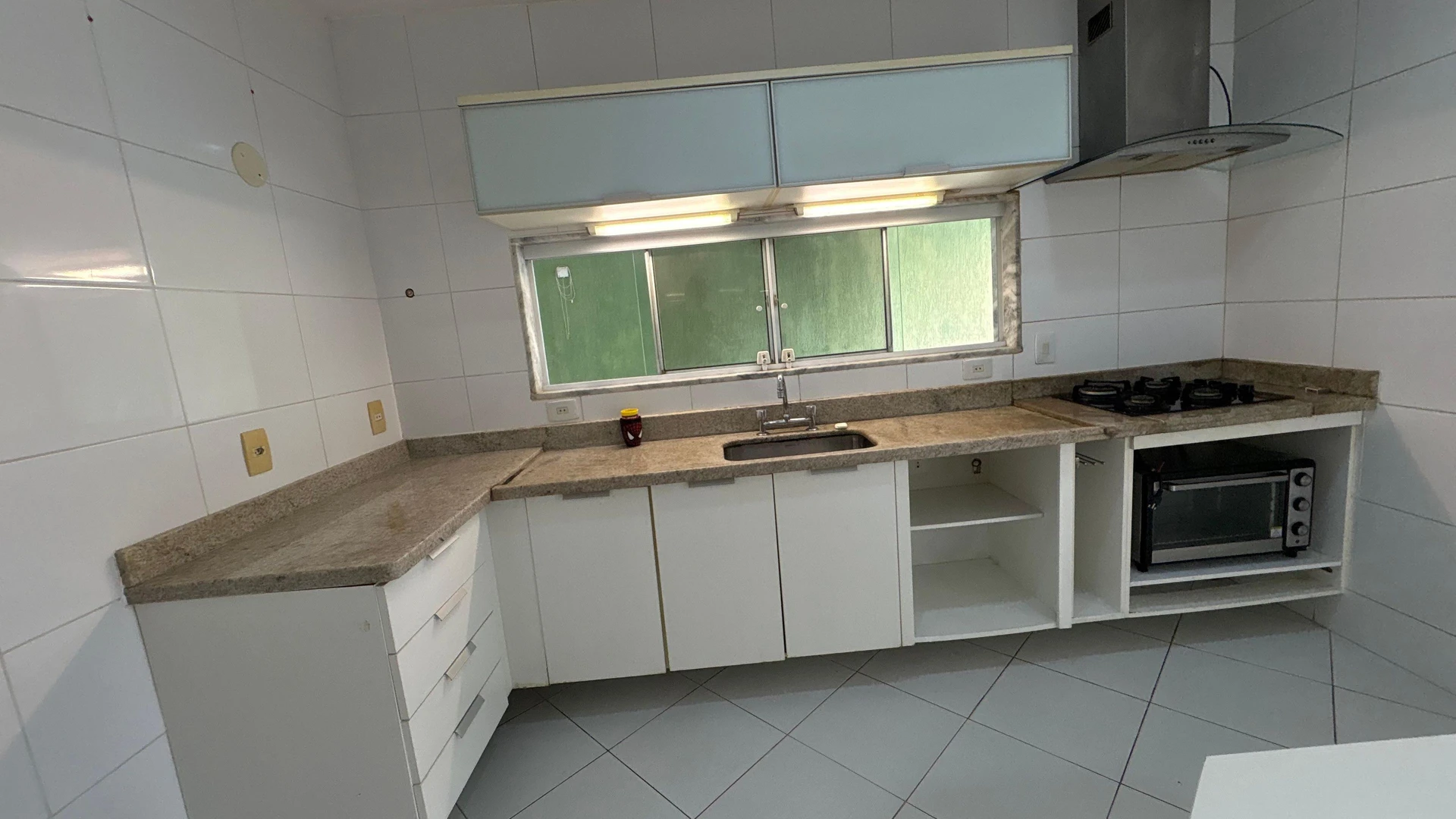 House, 188 m², with a jacuzzi — photo 68