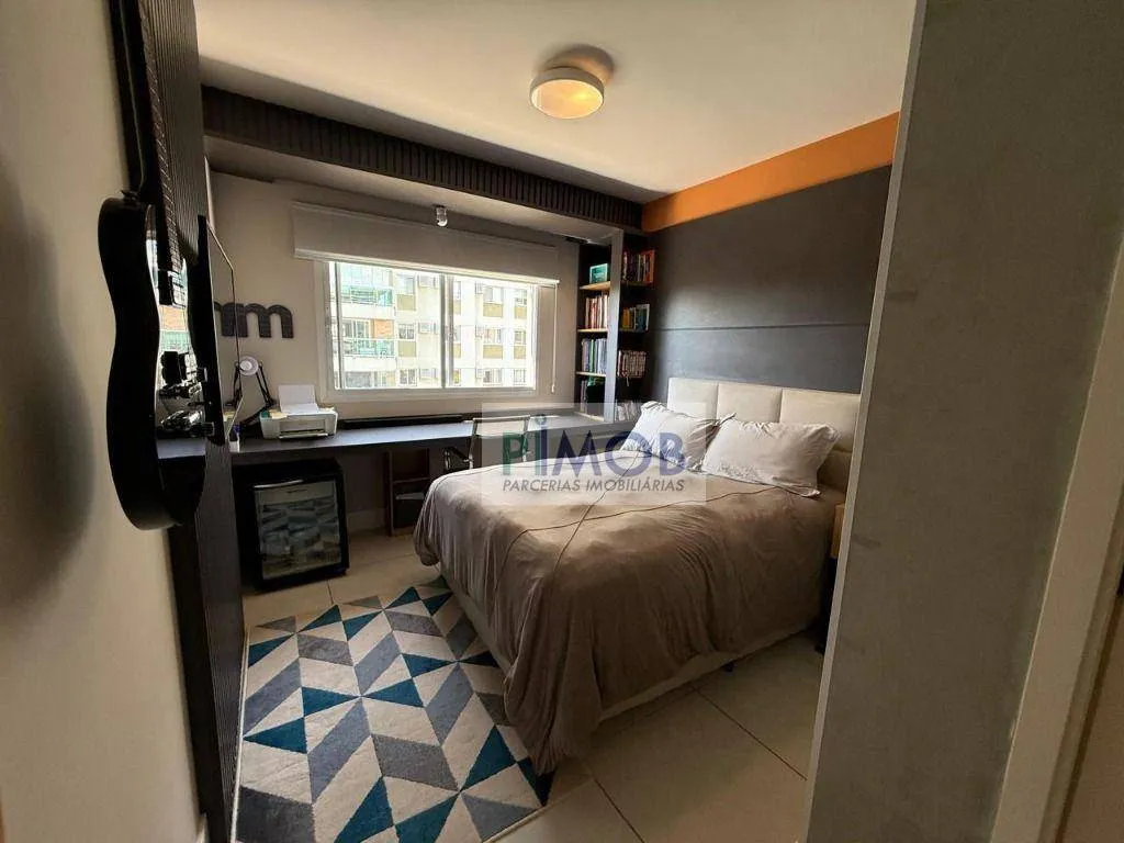 227 m² apartment with 5 bedrooms and 5 bathrooms — photo 15