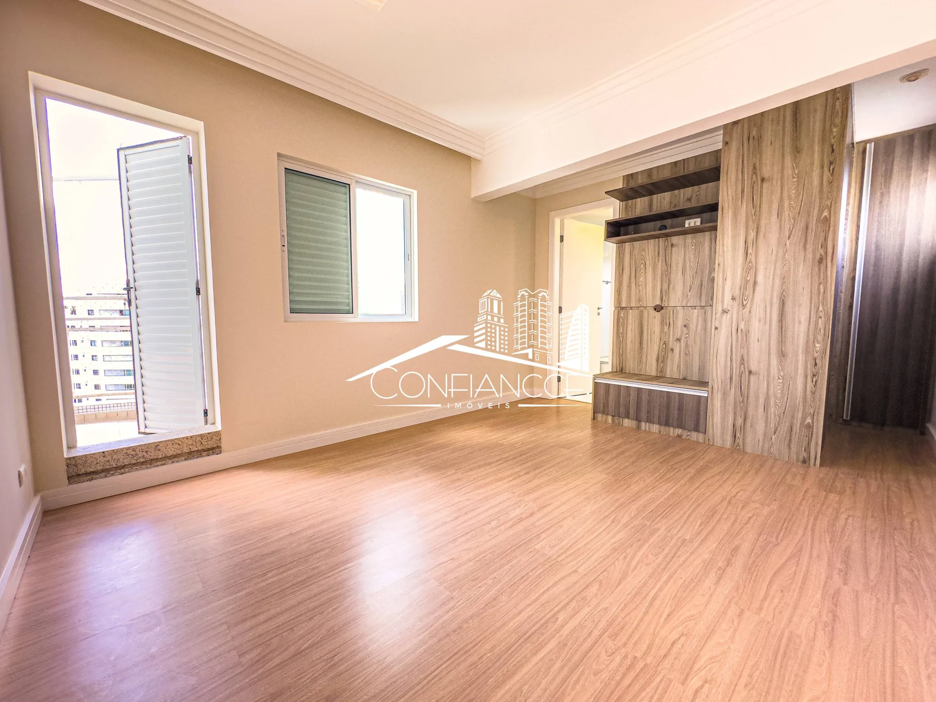 4-suite penthouse with 256 m² and 3 parking spots — photo 31