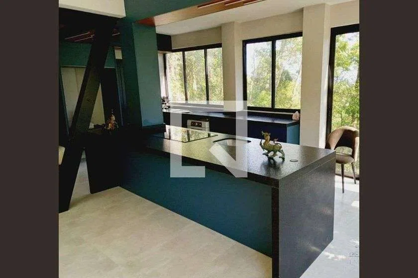 Casa com 5 quartos e cozinha em conceito aberto — photo 11
