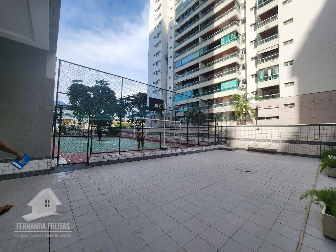 197 m² apartment on the 22nd floor with a private garden — photo 65