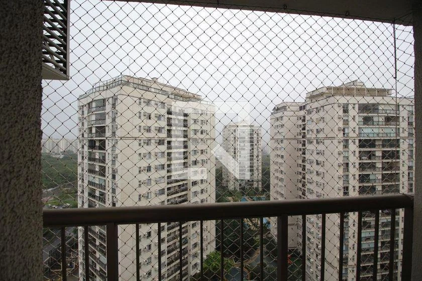 Glass-enclosed balcony in a 2-bedroom apartment, 78 m² — photo 41