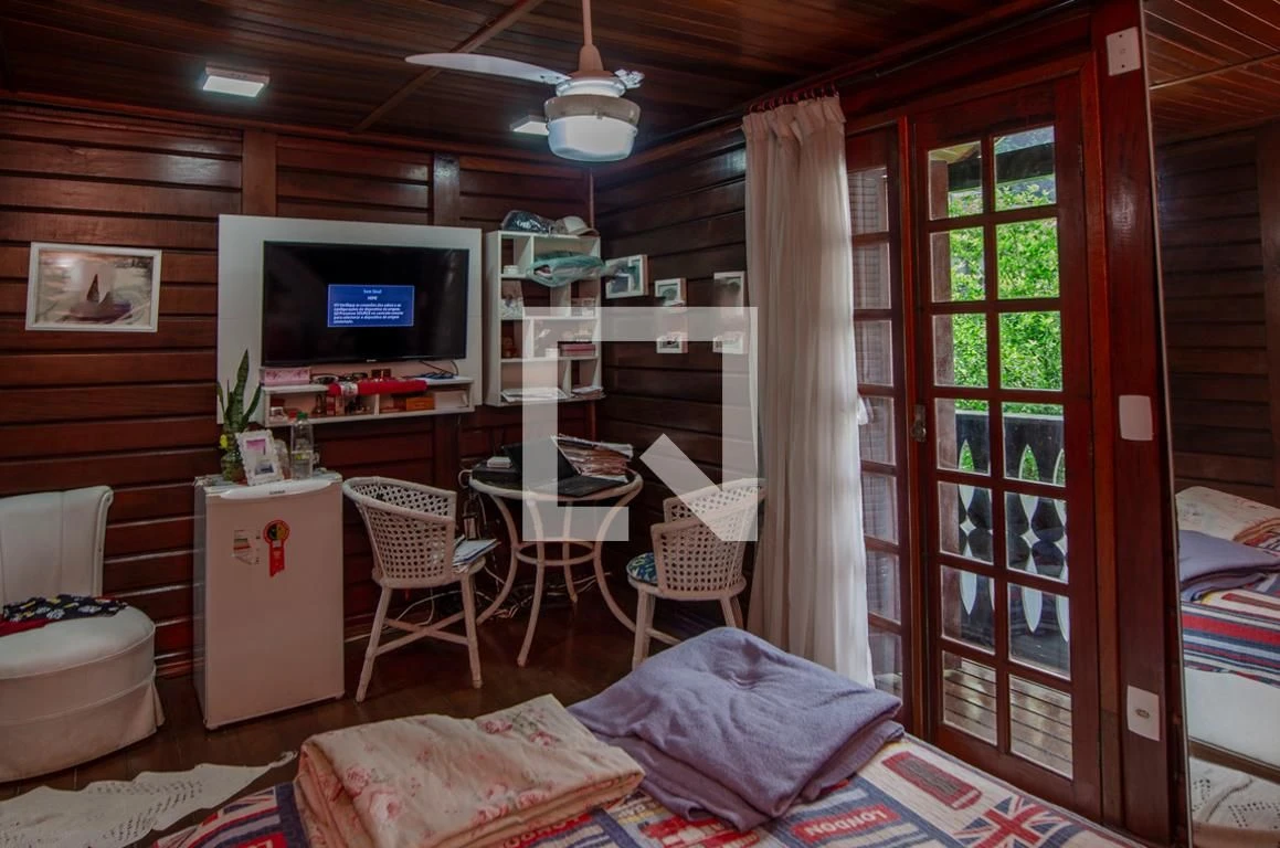 Casa mobiliada em condomínio com 3 quartos e churrasqueira — photo 17