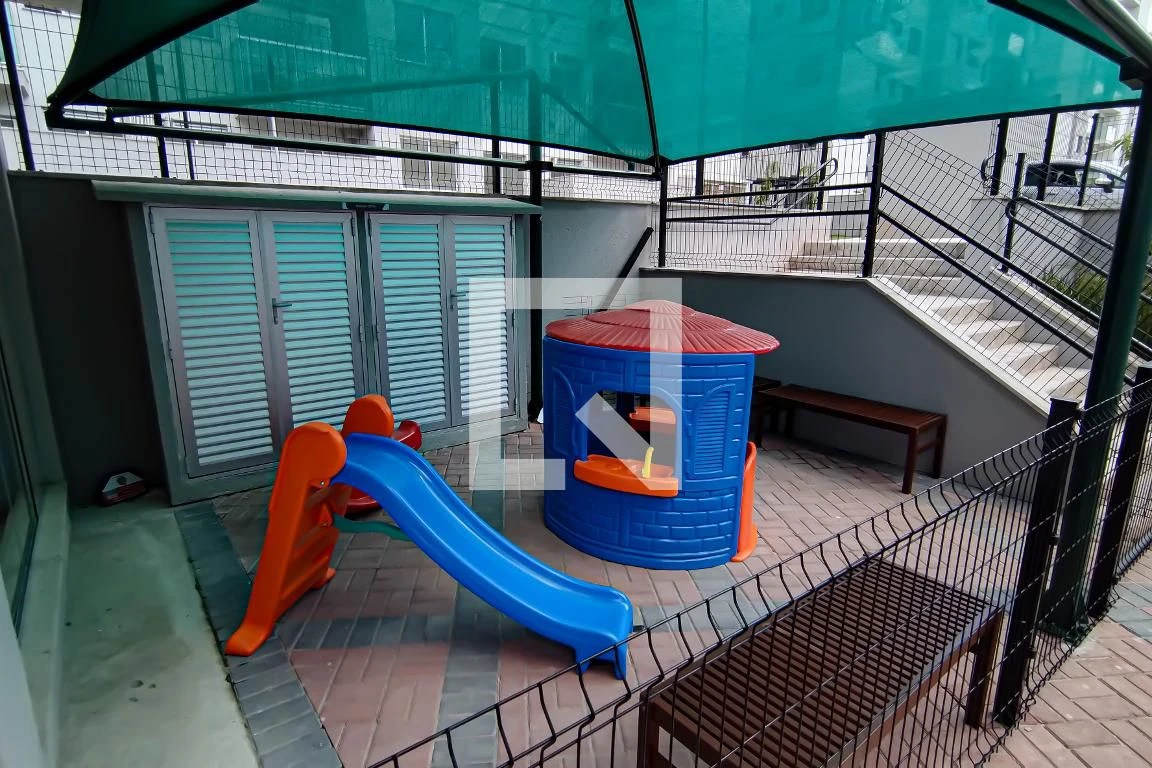 Apartamento de 2 quartos em condomínio com academia — photo 13