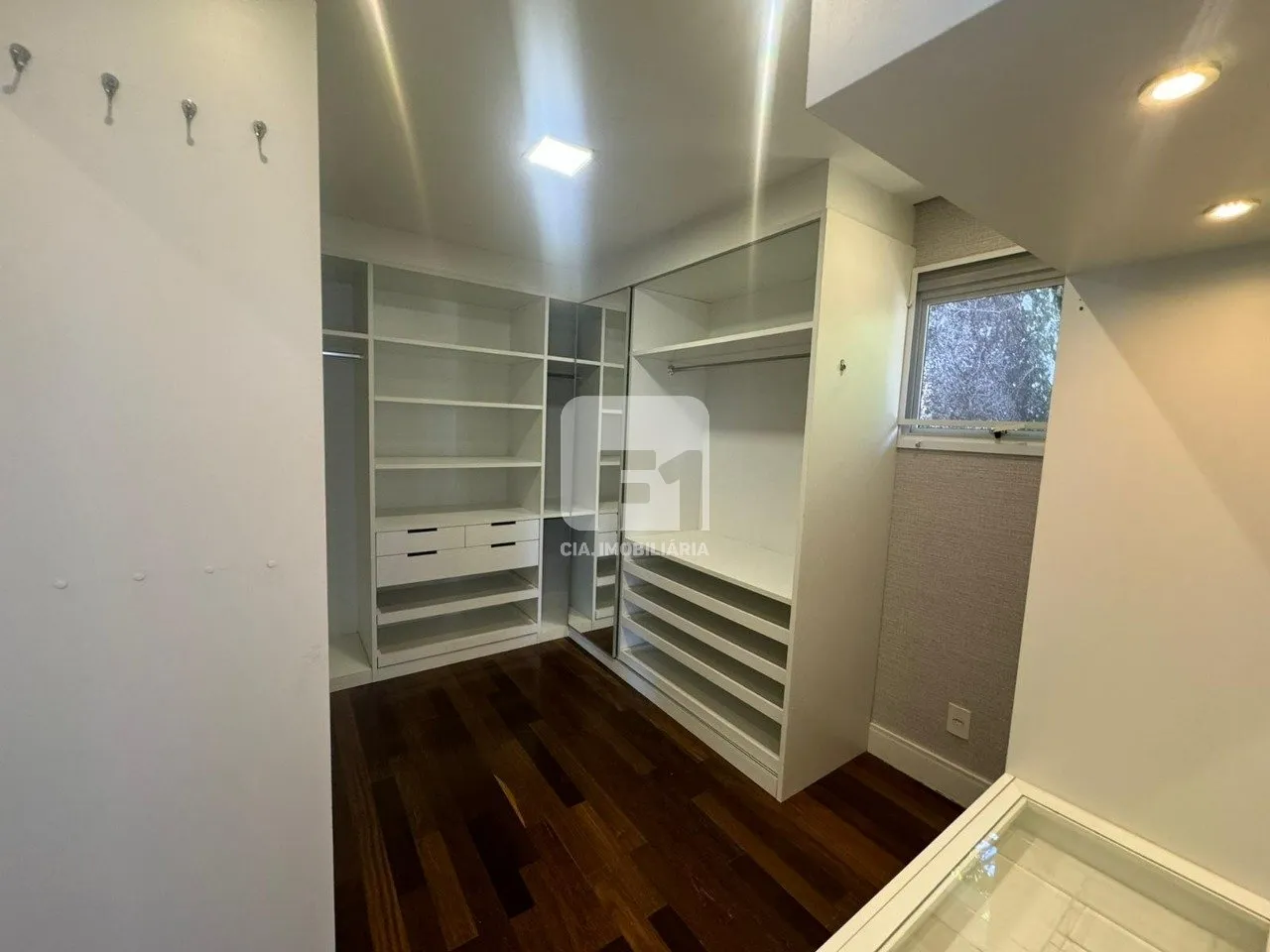 Furnished house with 7 bedrooms and a real desk — photo 9
