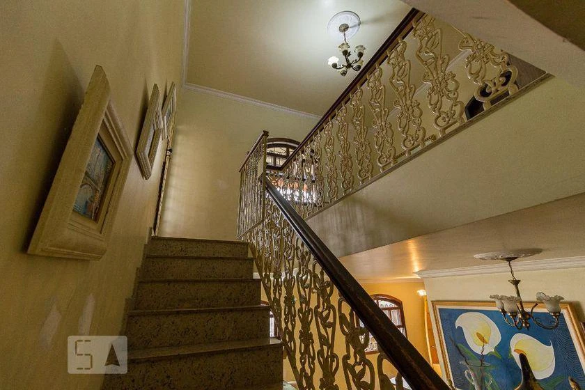 House with 6 bedrooms and 480 m², 6 bathrooms — photo 28