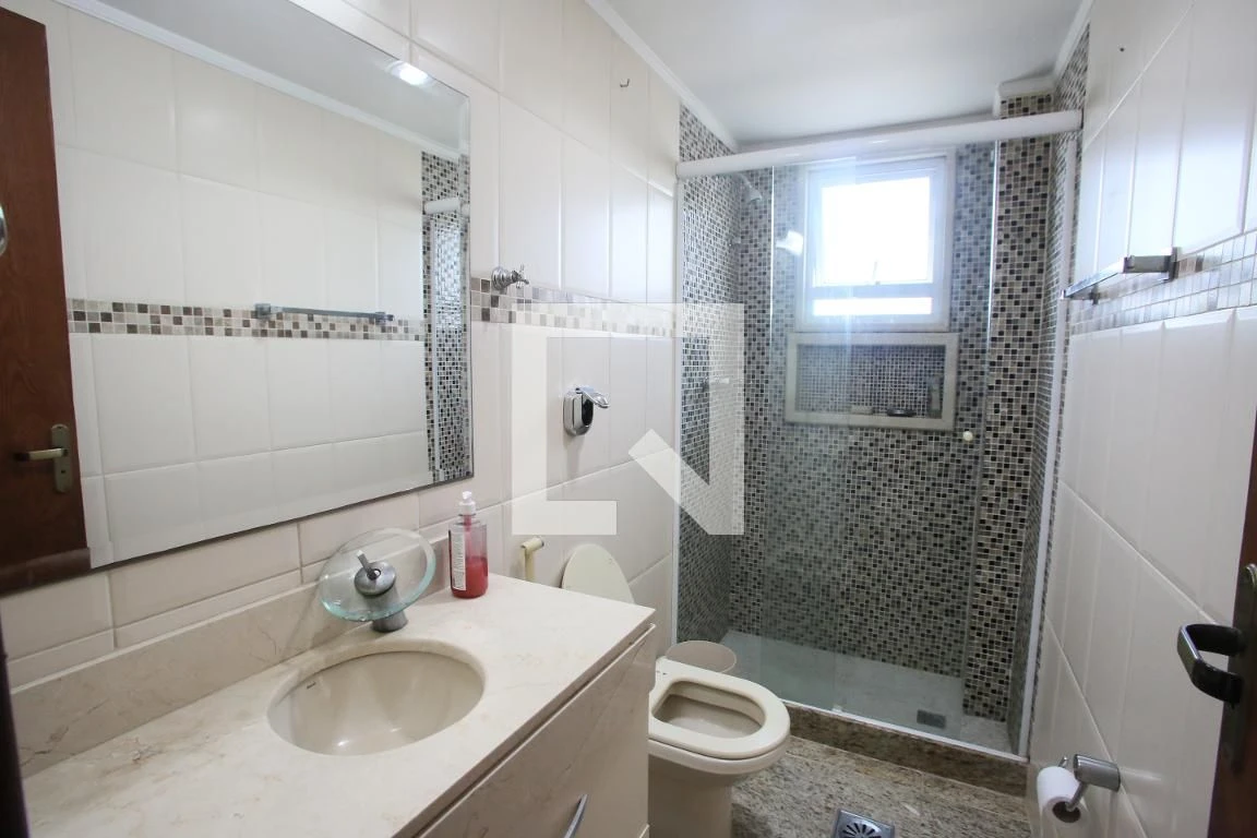 Furnished apartment with 3 bedrooms and a closed kitchen — photo 53
