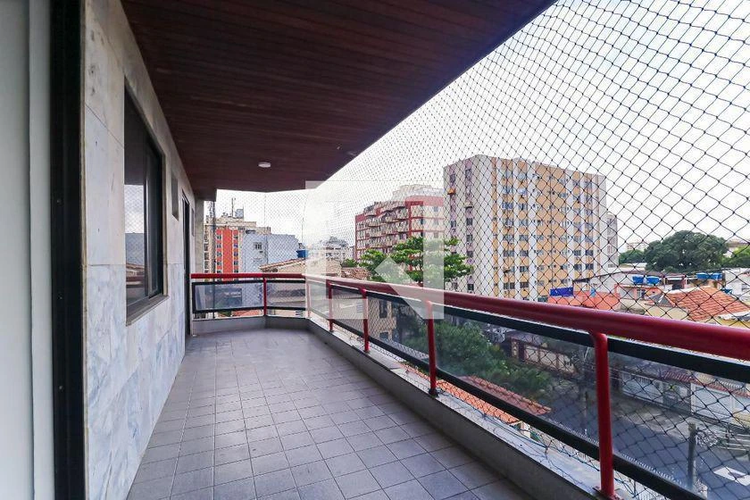 Washing machine in a 3-bedroom apartment, 131 m² — photo 7