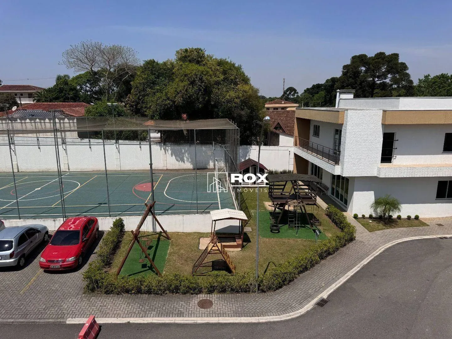 House with 3 bedrooms and 194 m² with 4 parking spots — photo 30