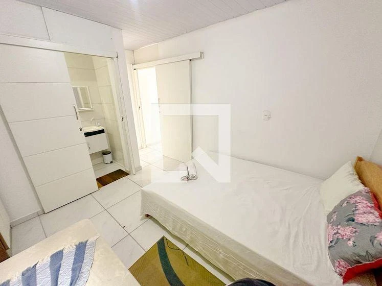 4-bedroom house with a washing machine — photo 30