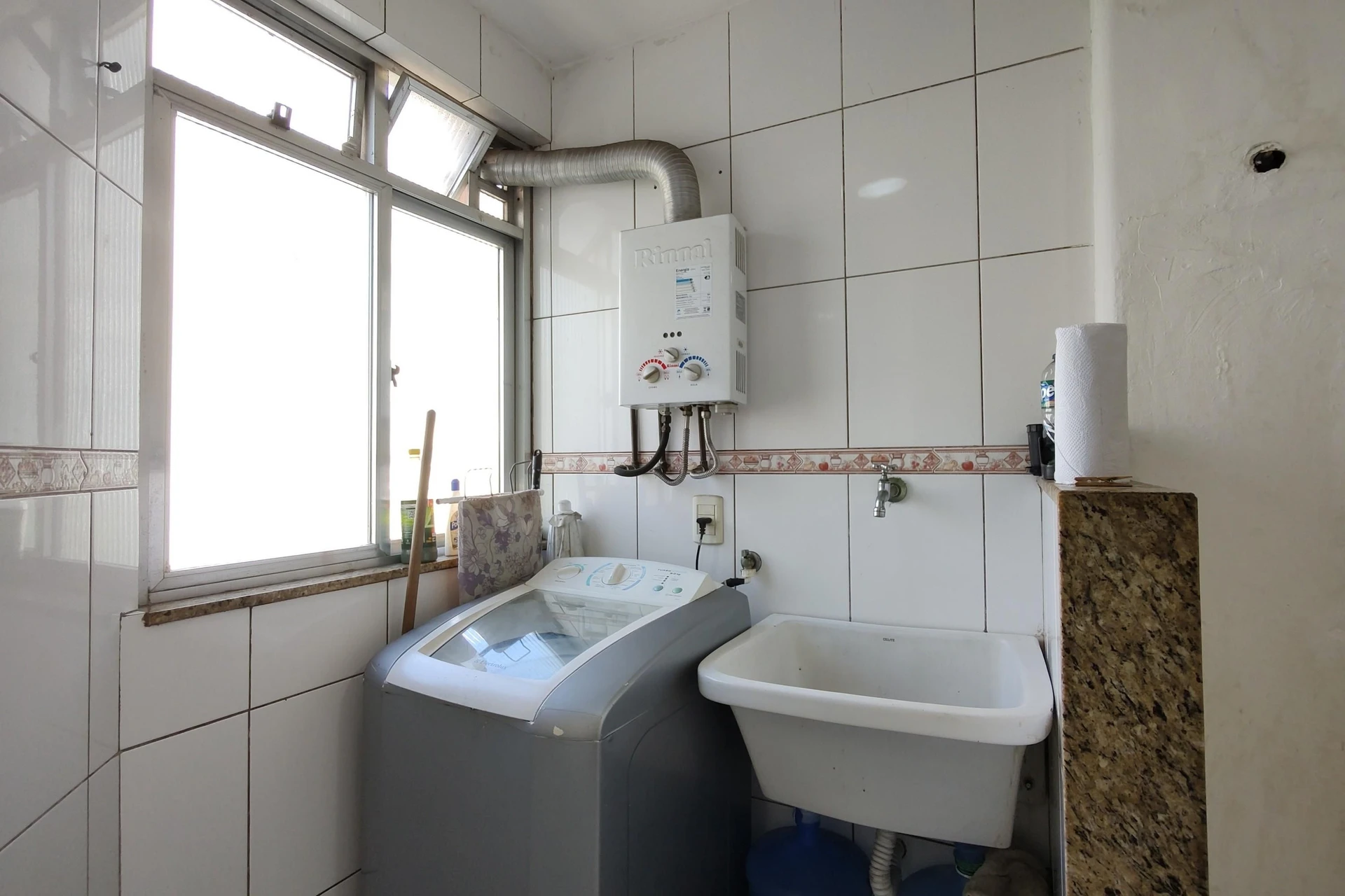 Пральна машина та 2 спальні: квартира 50 м² — photo 8