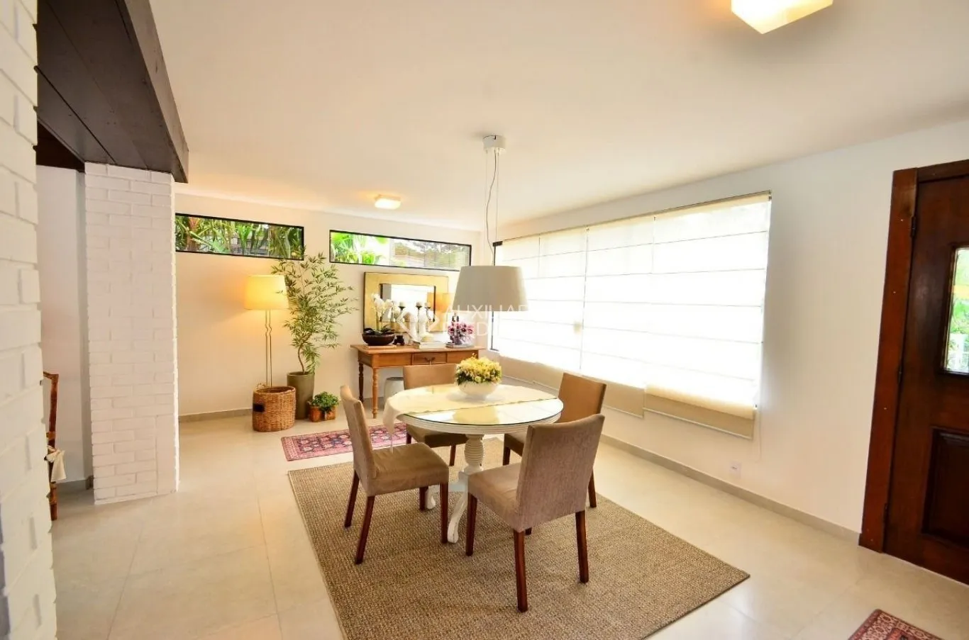Casa mobiliada de 450 m² com 7 dormitórios e 3 vagas — photo 33