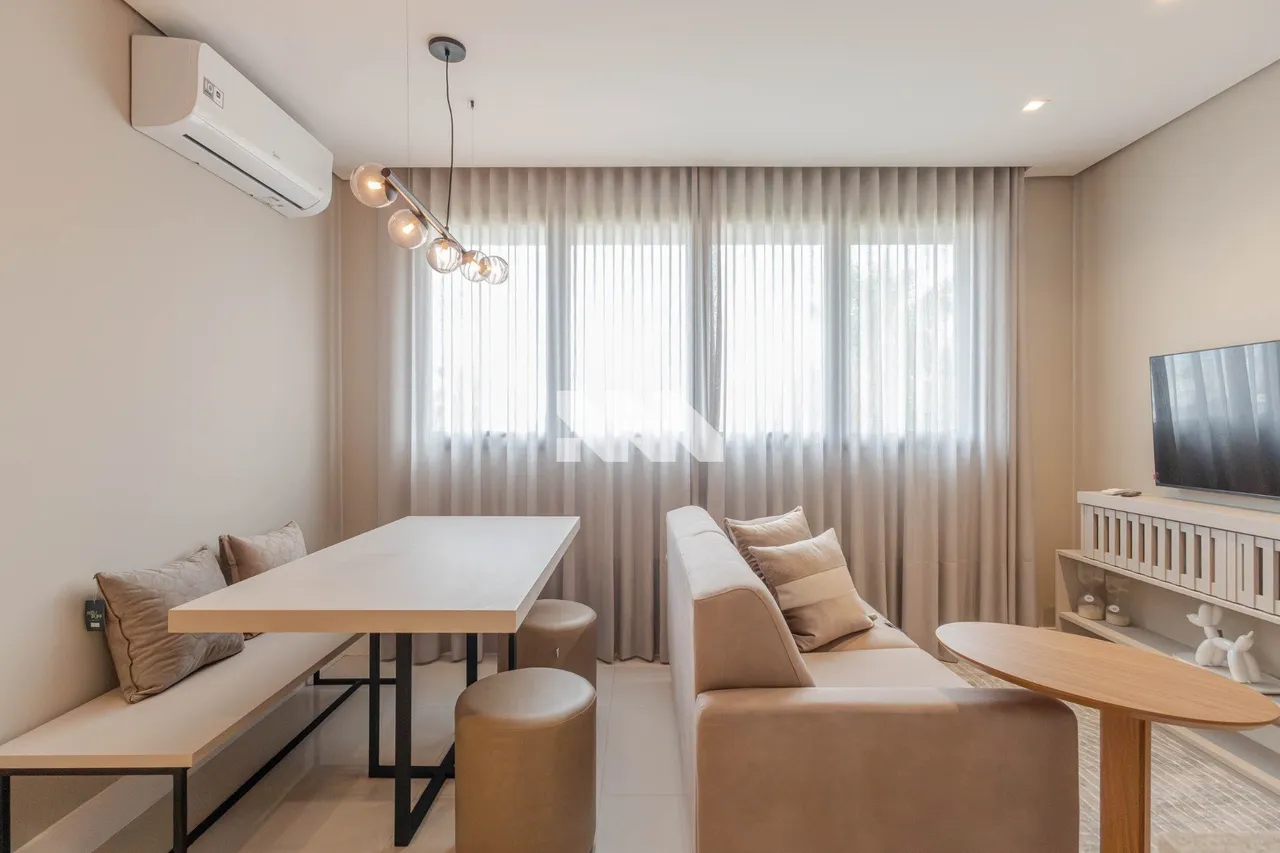 Furnished 1-bedroom apartment with open-plan kitchen — photo 6