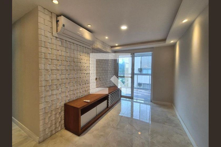 Apartamento de 2 quartos com closet — photo 19