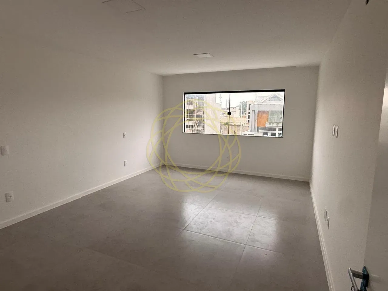 Casa com 4 quartos e 5 banheiros, 280 m² — photo 9