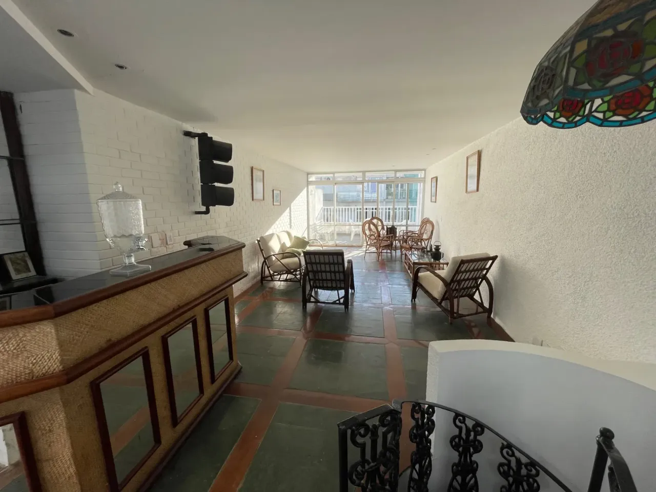 Furnished apartment with 4 bedrooms and a closed kitchen — photo 20