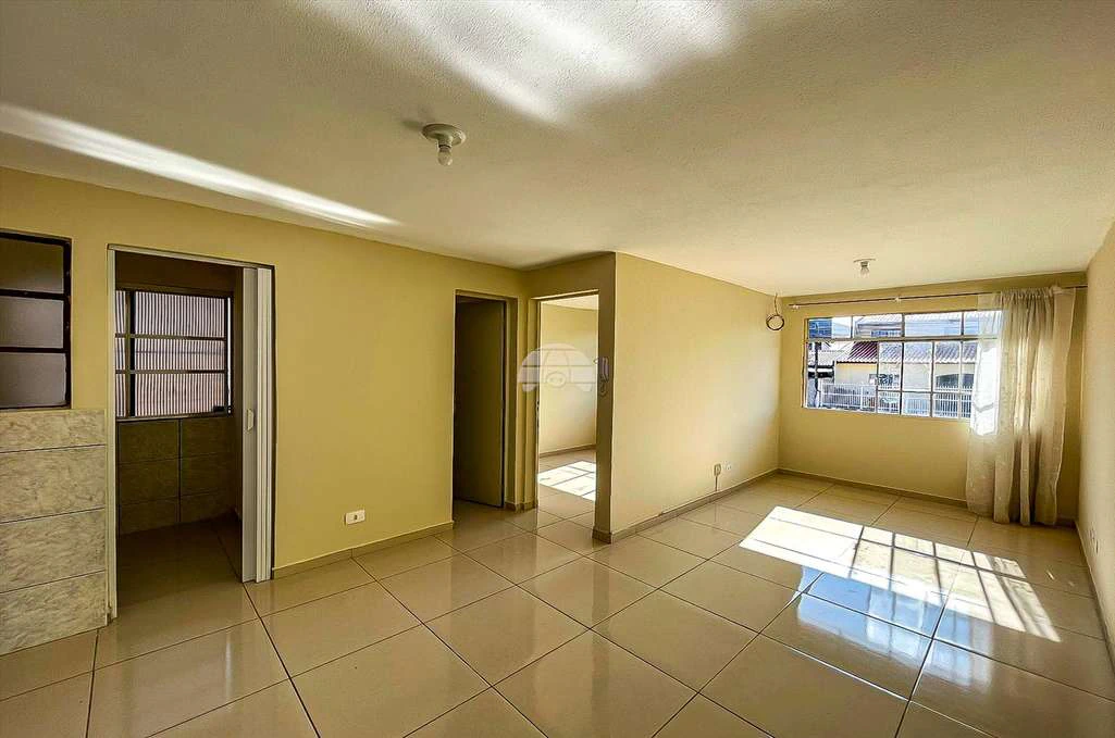 1-bedroom apartment with parking, 37 m² in good condition — photo 2