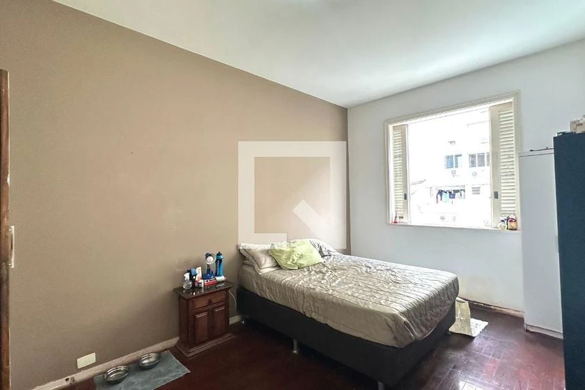 200 m² apartment with a home office and a washing machine — photo 4
