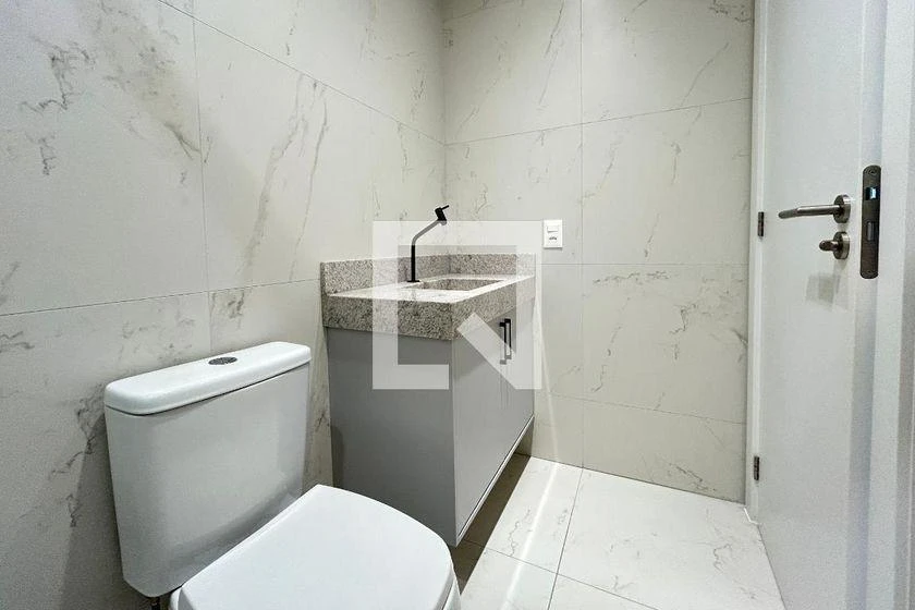 Furnished apartment, 64 m², with floor-to-ceiling windows — photo 27