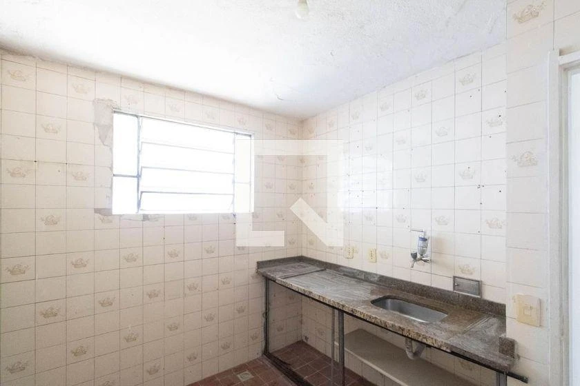 Rental house with 2 bedrooms and a separate kitchen — photo 2