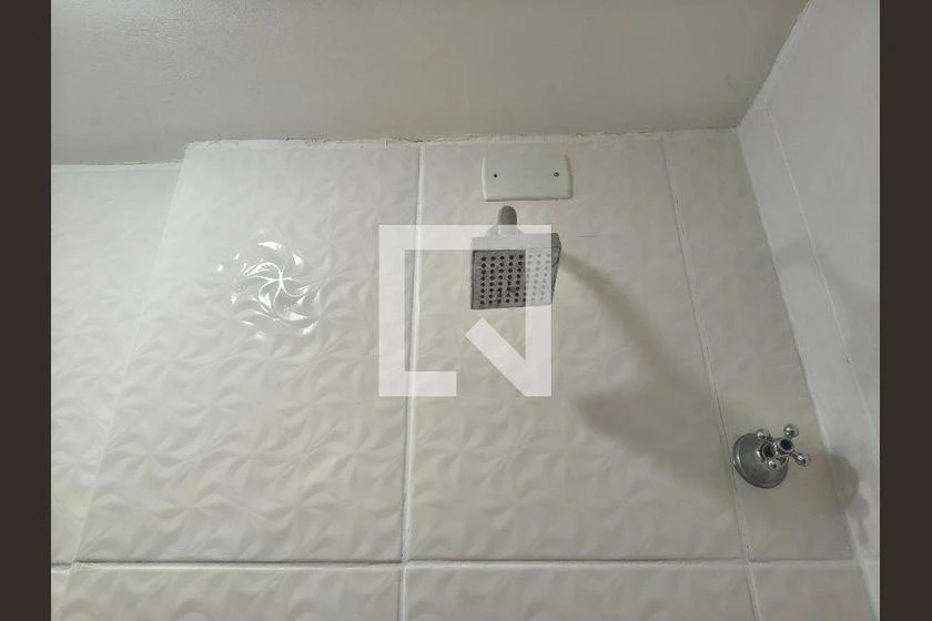 2-bedroom apartment in a building with a gym — photo 29
