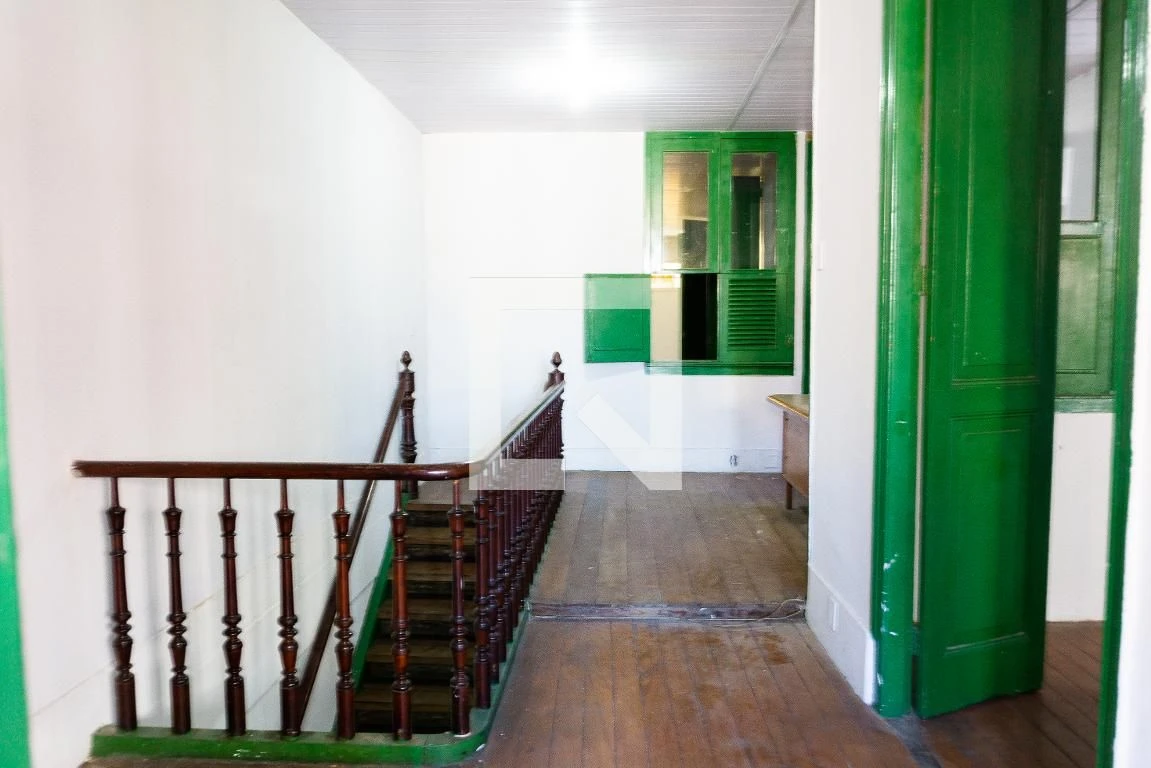 Rental house with 5 bedrooms and a closed kitchen room — photo 45
