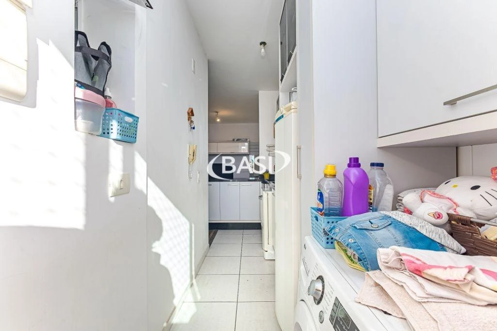 70 m² apartment with a home office and a washing machine — photo 24