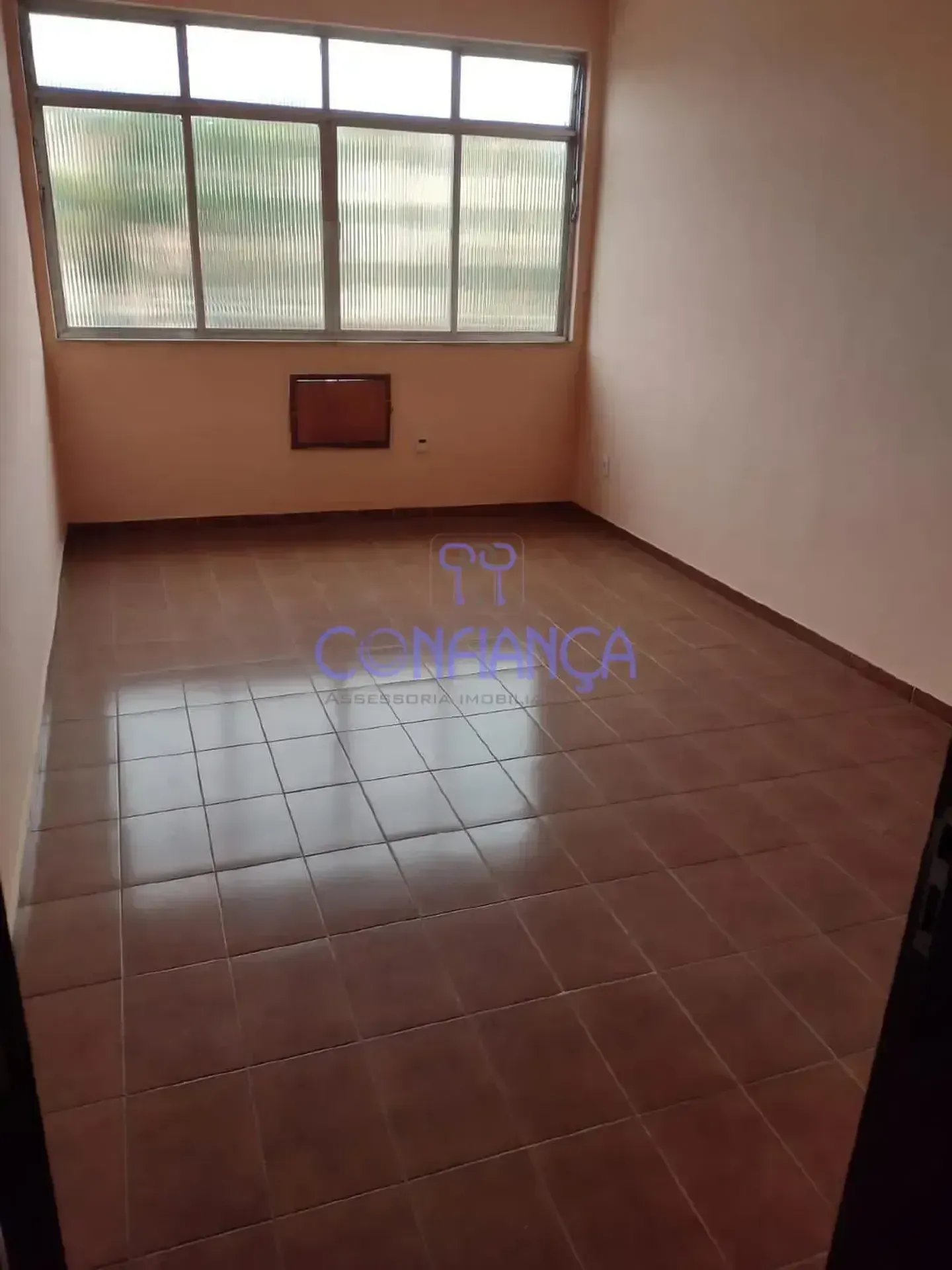 3-bedroom apartment with 2 bathrooms, no parking — photo 17
