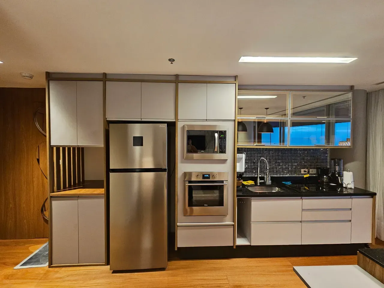 Furnished 121 m² apartment with 1 bedroom and 2 parking — photo 4