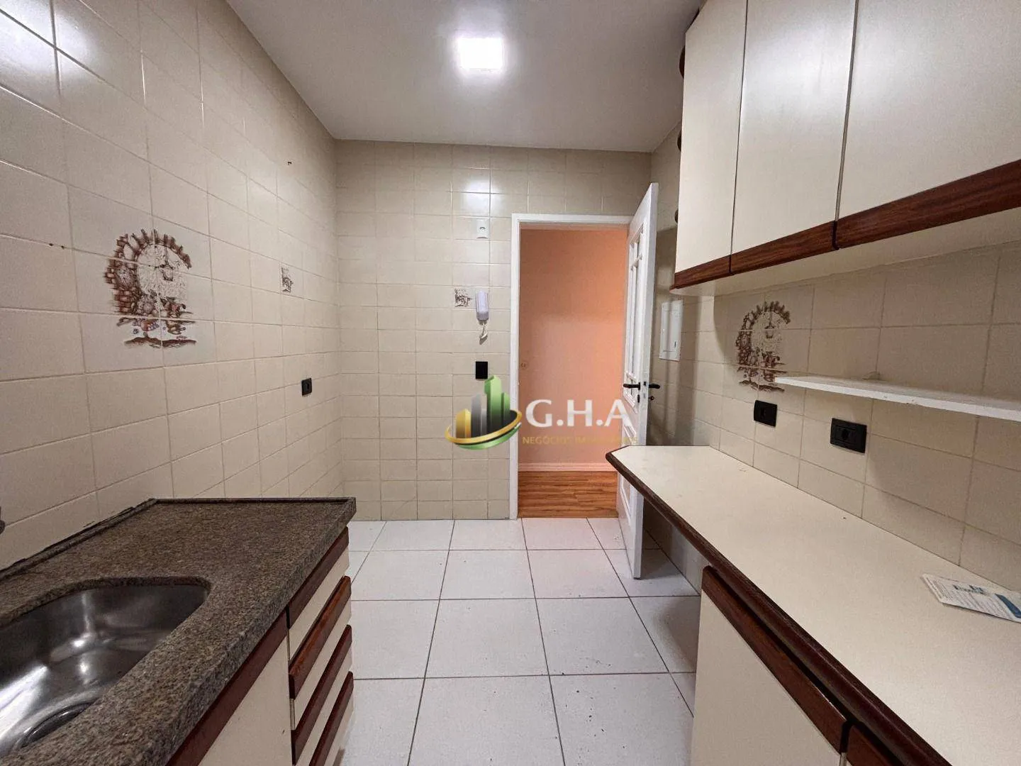 2-bedroom apartment, 1 with its own bathroom, 68 m² — photo 21