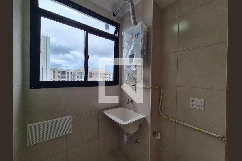 Apartamento de 2 quartos em condomínio com academia — photo 10