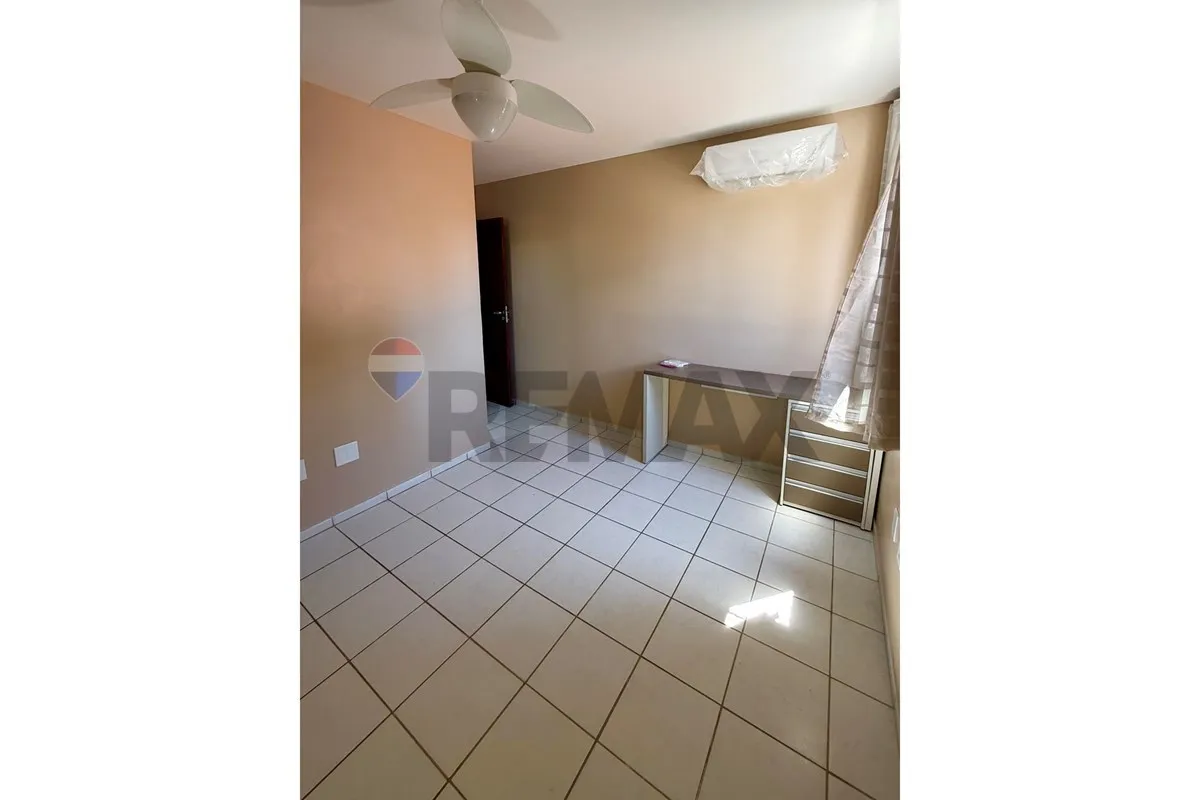 Рабочее место и 2 спальни: квартира 67 м² — photo 10