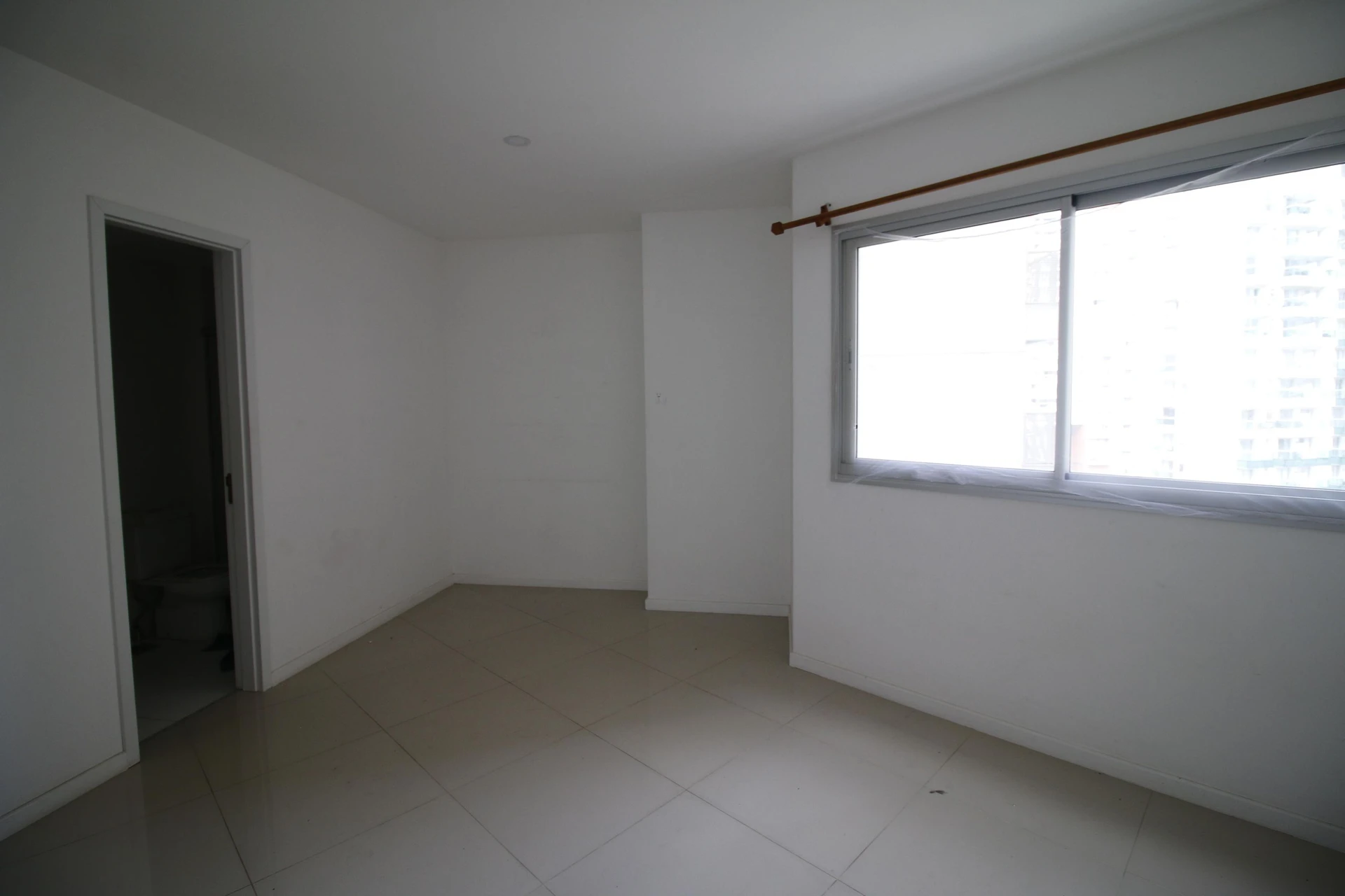 2-bedroom apartment with a home office in Rio de Janeiro — photo 31
