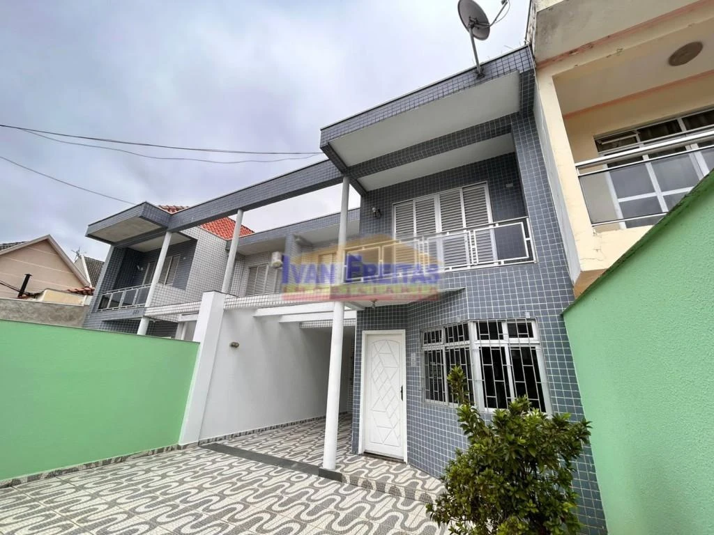 3-bedroom house with a walk-in closet in Curitiba — photo 6