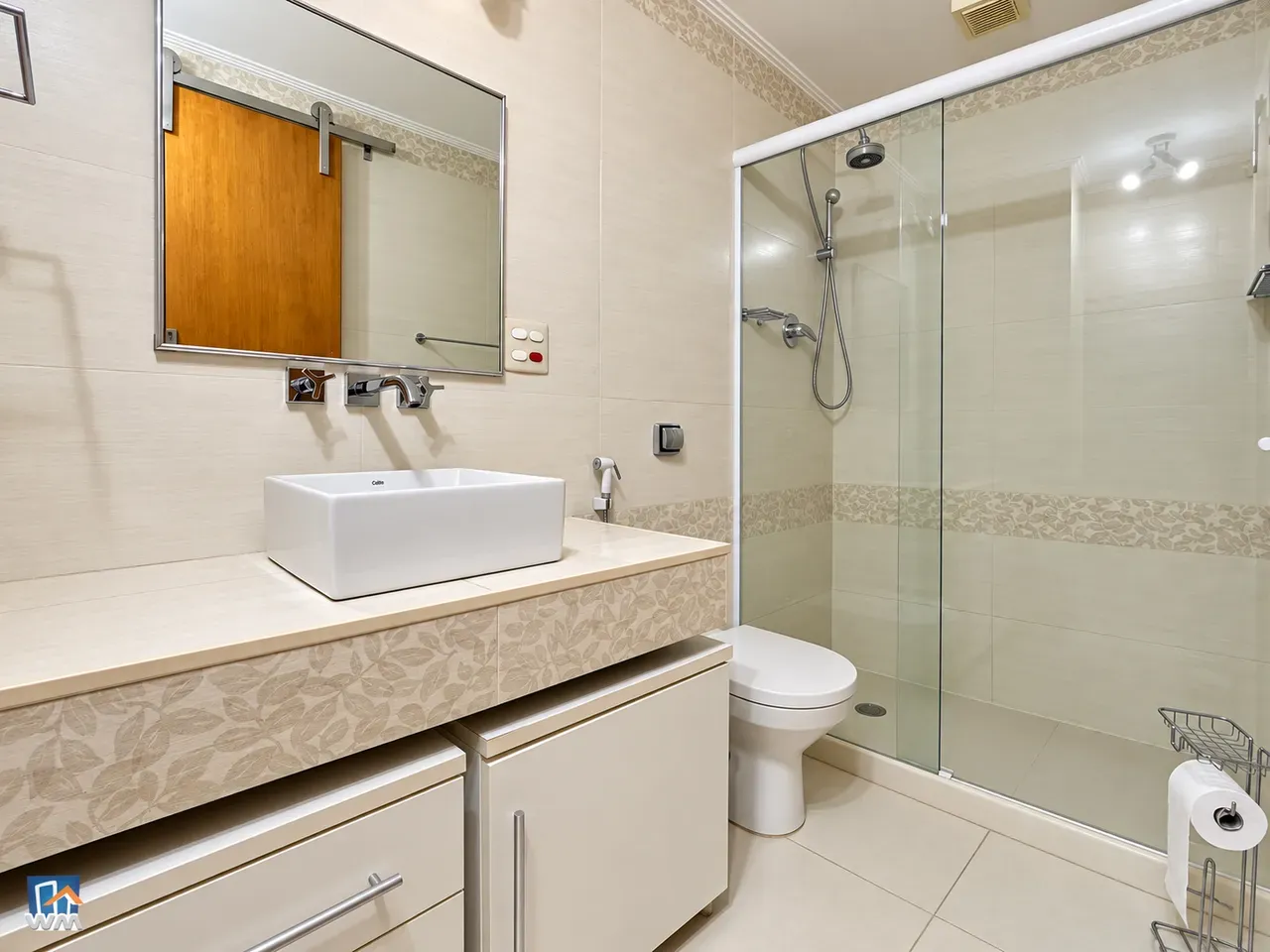 3-bedroom apartment with 2 suites and 101 m² — photo 9