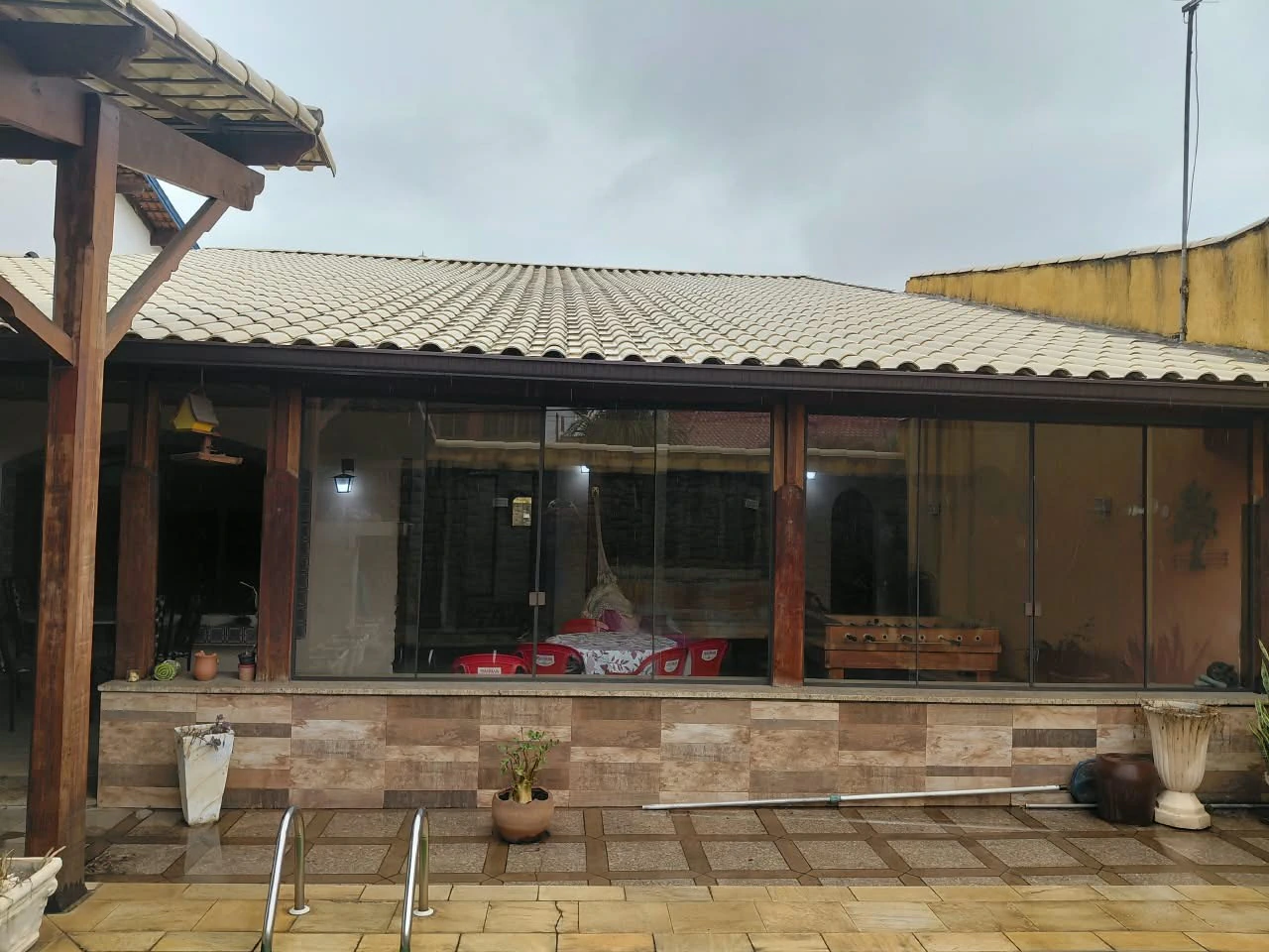Furnished house with 3 bedrooms, 360 m² and 2 parking spots — photo 14